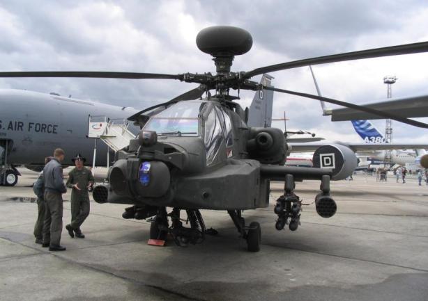 AH-64D Apache Longbow_02